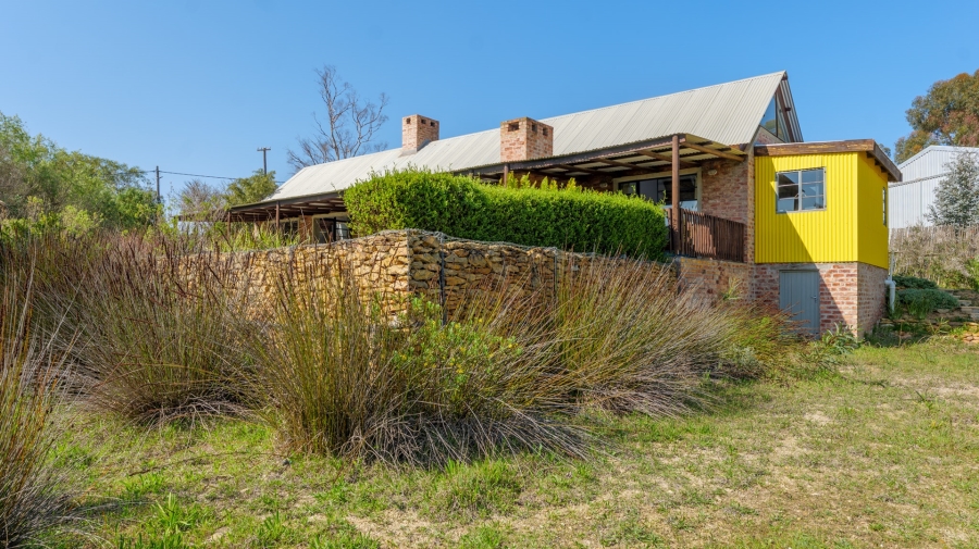 2 Bedroom Property for Sale in Napier Western Cape